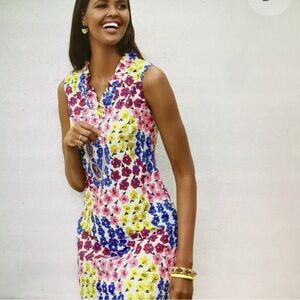 Vintage Floral Ruffle neck Shift dress in Dress